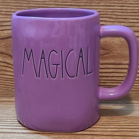RAE DUNN MAGICAL PURPLE HALLOWEEN COFFEE TEA DECOR MUG - Picture 3 of 3